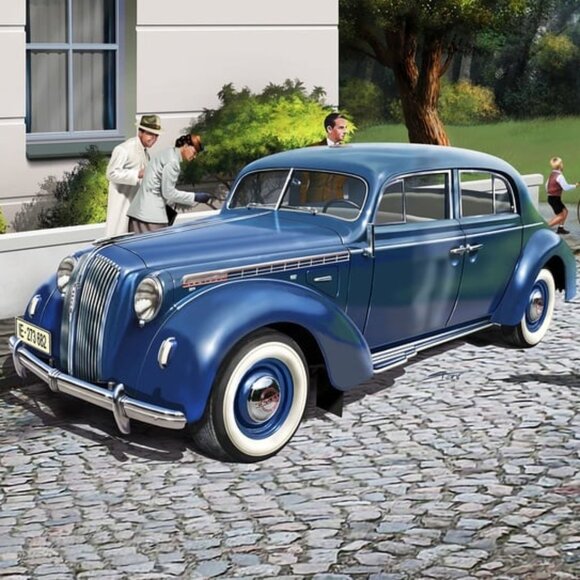 Revell 1:24 scale Luxury Class Car Admiral Saloon plastic model New in Box - Picture 4 of 16